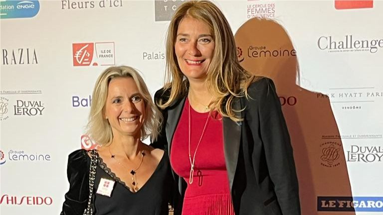 Patricia Chapelotte et Barbara Thomas David au prix de la femme d'Influence 2022