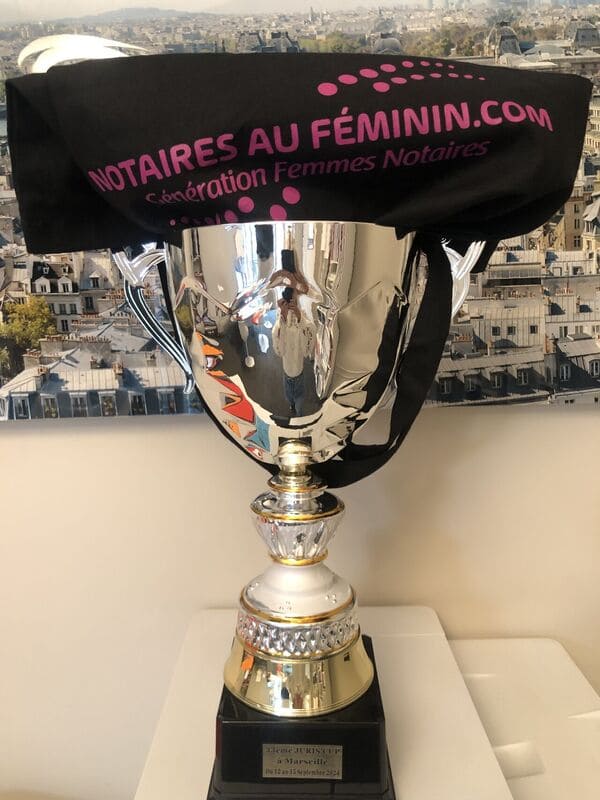 Coupe de la Juris' Cup 2024 remportée par Notaires au Féminin
